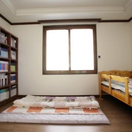 Green Guesthouse Gwangju Metropolitan City Extérieur photo